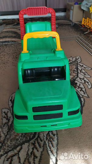 Детская машина каталка