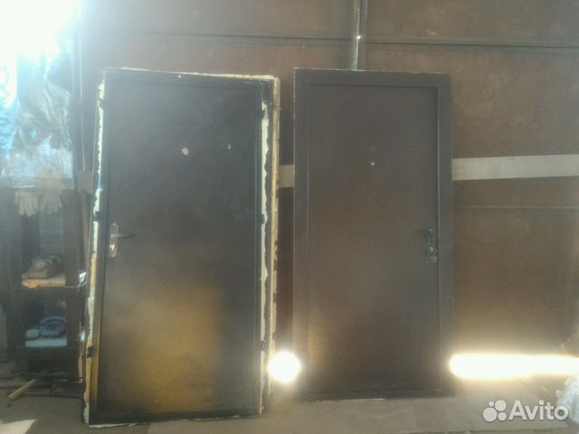 Дверь металлическая и пластиковые окна объявление продам