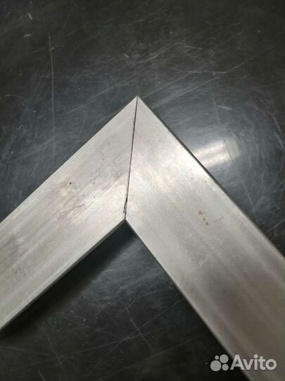 Резка металла на ленточной пиле (лпс)