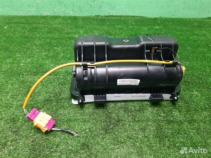 Подушка безопасности в торпедо Opel Meriva B 2013