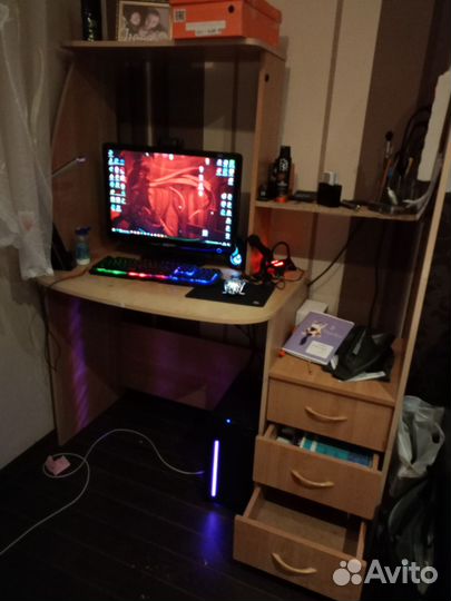 Компьютерный стол бу
