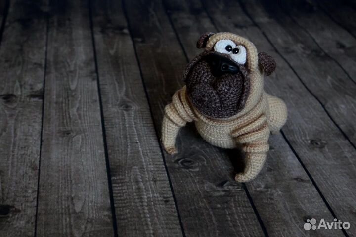 Мопс игрушка. Амигуруми