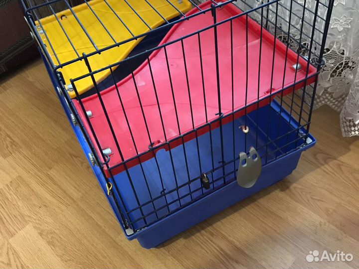 Клетка большая