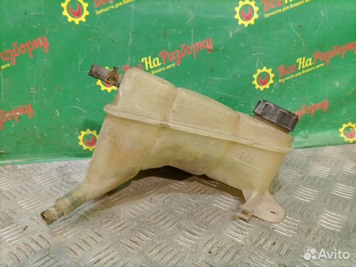Бачок расширительный Ford Mondeo 1 универсал 1.8