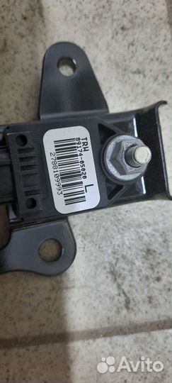 Датчик AirBag Toyota Avensis T25/2005