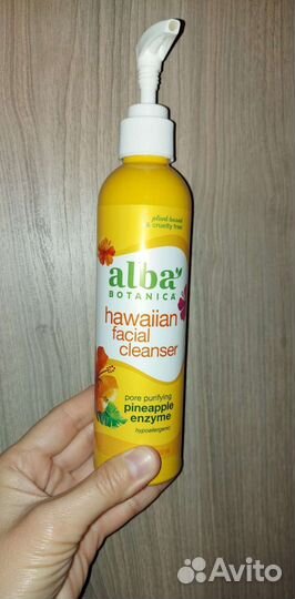 Гель для умывания Alba Botanica