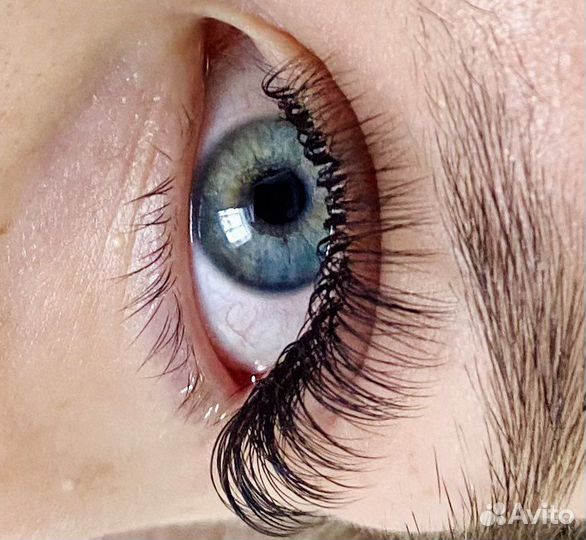 Наращивание ресниц на дому