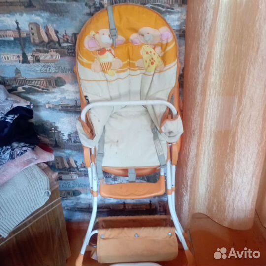 Стульчик для кормления