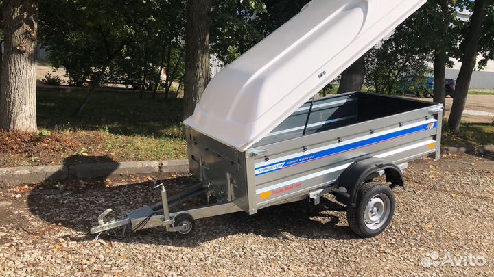 Прицеп 2,5х1,3х0,5 Кремень с пластиковой крышкой