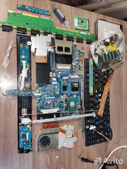 Материнская плата