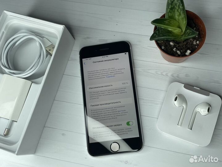 iPhone Se 2020 64gb Акб-100 Идеальный
