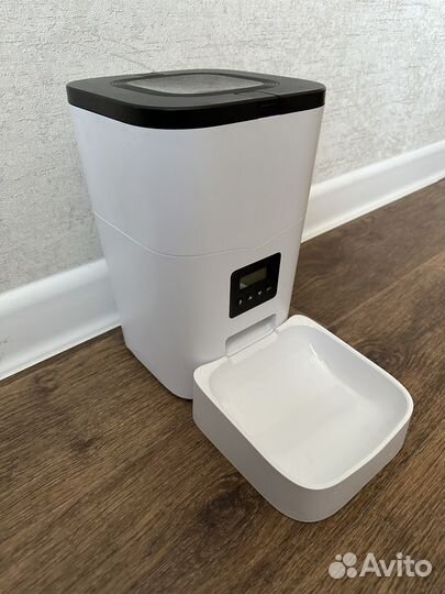 Автокормушка для собак