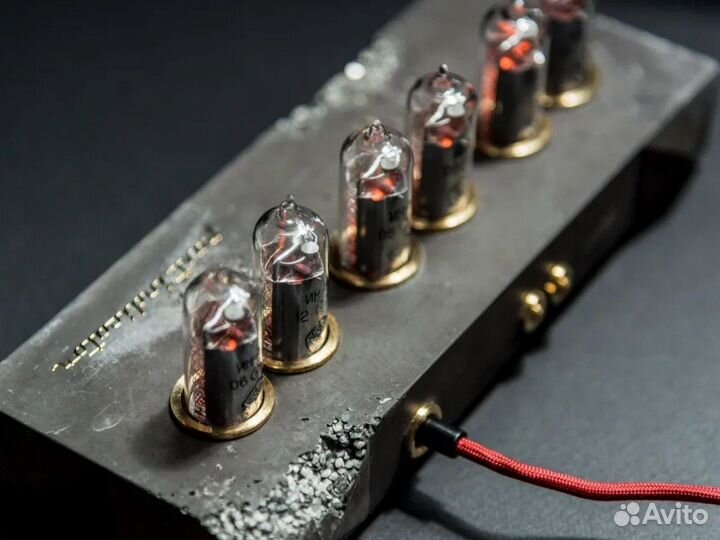 Ламповые часы Сатурн-Б черная эрозия