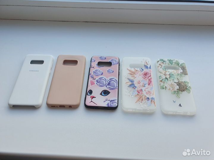 Продам чехлы и стекло на телефон Самсунг S10e
