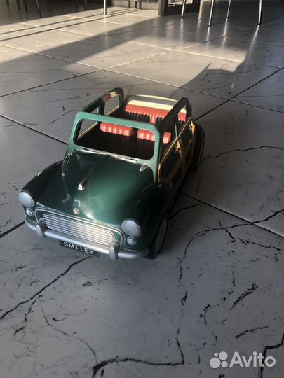 Машинка Sylvanian Families