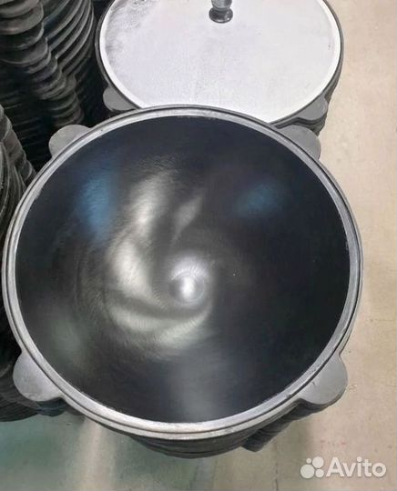 Казан чугунный Узбекский