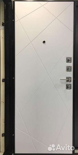 Двери входные новые со склада