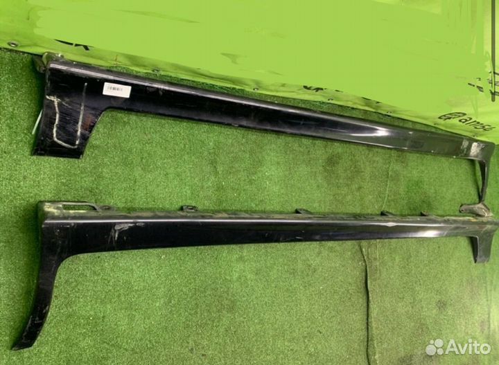 Накладка на порог nissan wingroad Y11 76852WD400