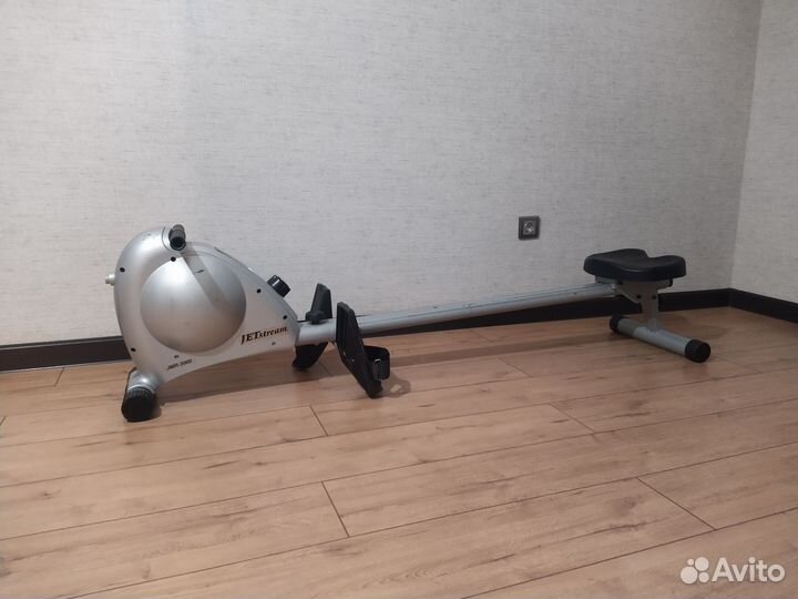 Гребной тренажер