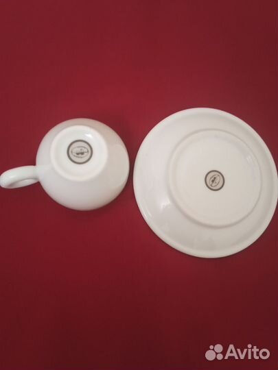 Кофейная чашка с блюдцем, чашки