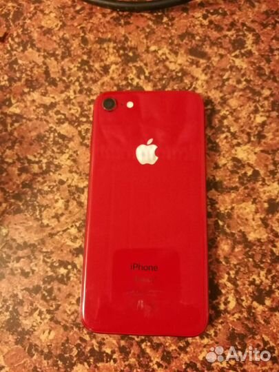 iPhone 8 Red 64g
