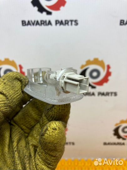 Плафон бардачка Mercedes S W221 3.5 M272 2009