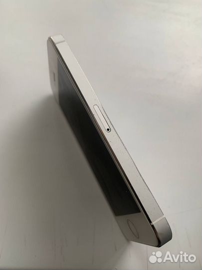 iPhone 5s 16 гб