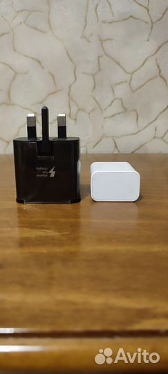 Адаптер для телефона