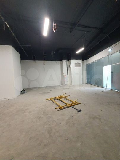 Сдам торговое помещение, 90 м²