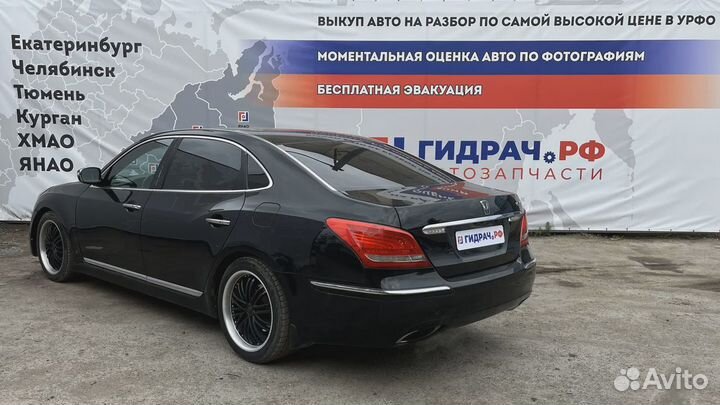 Обшивка багажника левая Hyundai Equus (VI) 857303N