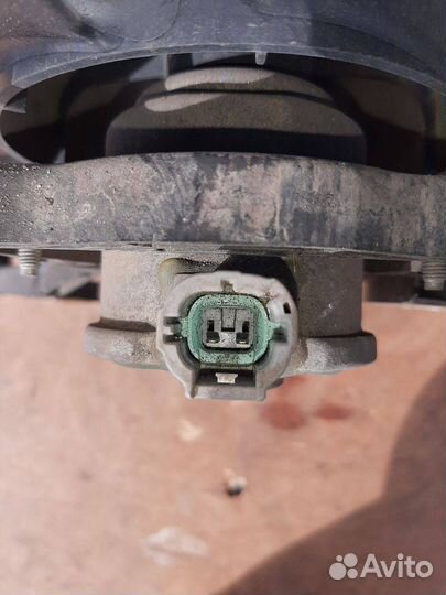 Вентилятор охлаждения Mazda 6 GH 2008 LF4K15025E