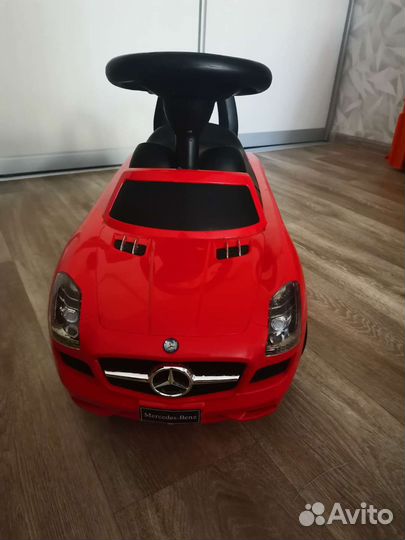 Машинка каталка толокар mercedes