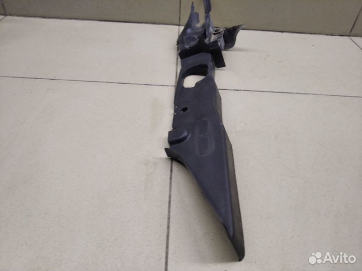 Накладка (кузов внутри) Focus II 2008-2011