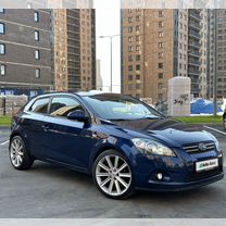 Kia Ceed 2.0 MT, 2008, 138 600 км, с пробегом, цена 829 000 руб.