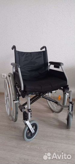 Коляска инвалидная