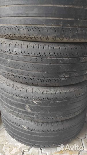 Bridgestone Ecopia EP850 215/65 R16 98H