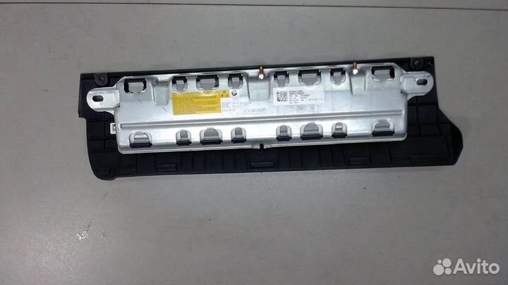 Подушка безопасности коленная BMW 5 F10, 2013