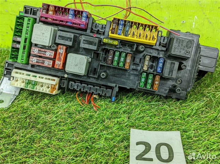 Блок предохранителей Mercedes-Benz C-Class S204