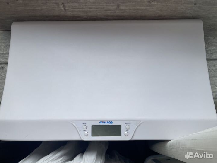 Электронные детские весы Miniland BabyScale