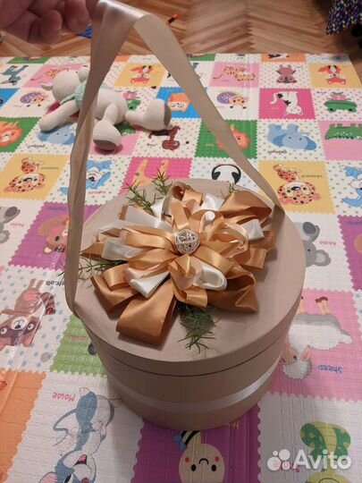 Коробка для подарка