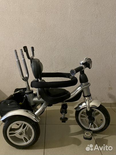 Детский велосипед с ручкой