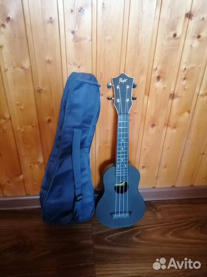 Укулеле сопрано Flight TUS-35 BK