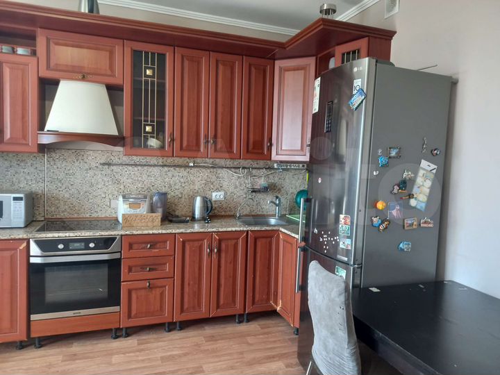 1-к. квартира, 53 м², 10/18 эт.