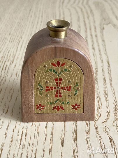 Подсвечник из ценной породы дерева