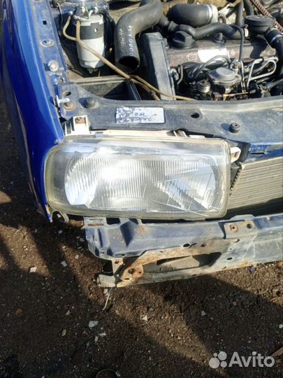 Фары Volkswagen Vento