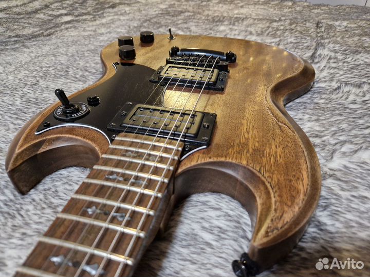 Simple Jack SG Custom электрогитара