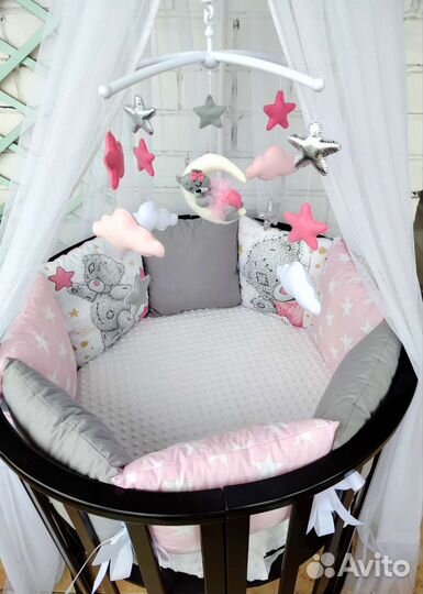 Бортики в кроватку новые