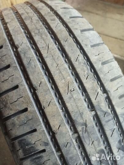 Nokian Tyres Hakka Blue SUV 215/65 R17 106H