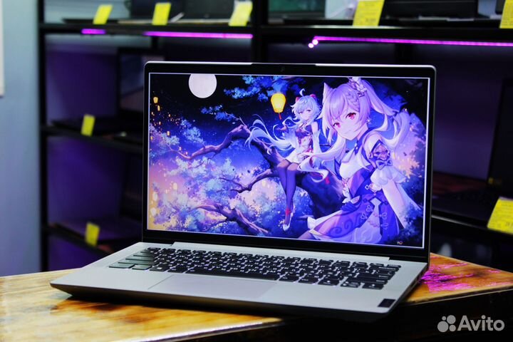 Современный стильный ноутбук с подсветкой