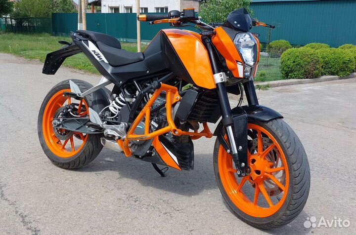KTM Duke 200